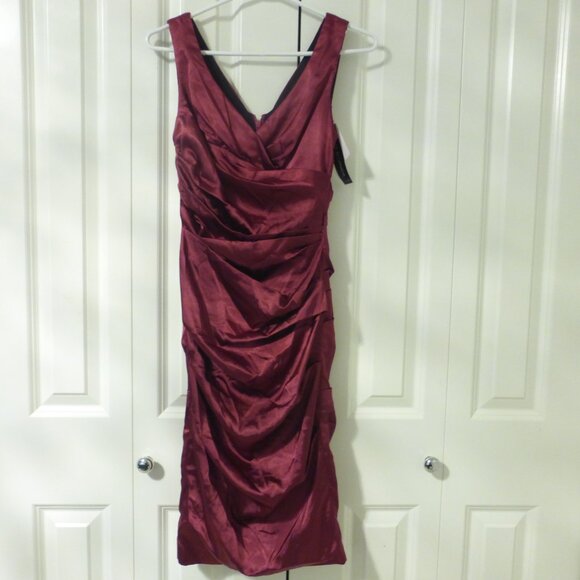 NWT LE CHATEAU reddish plum silky satin ruched cocktail party dress - Picture 1 of 15